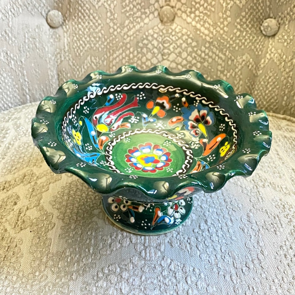 Decorative dish